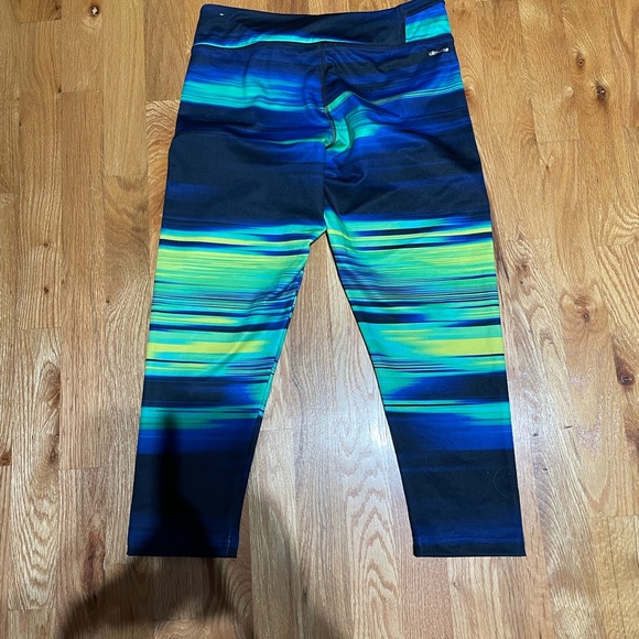 Adidas pants - Picture 3 of 4